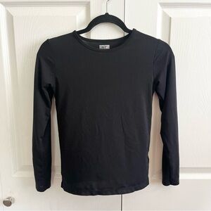 5 for $25! 32 Degrees Black Heat Thermal Top